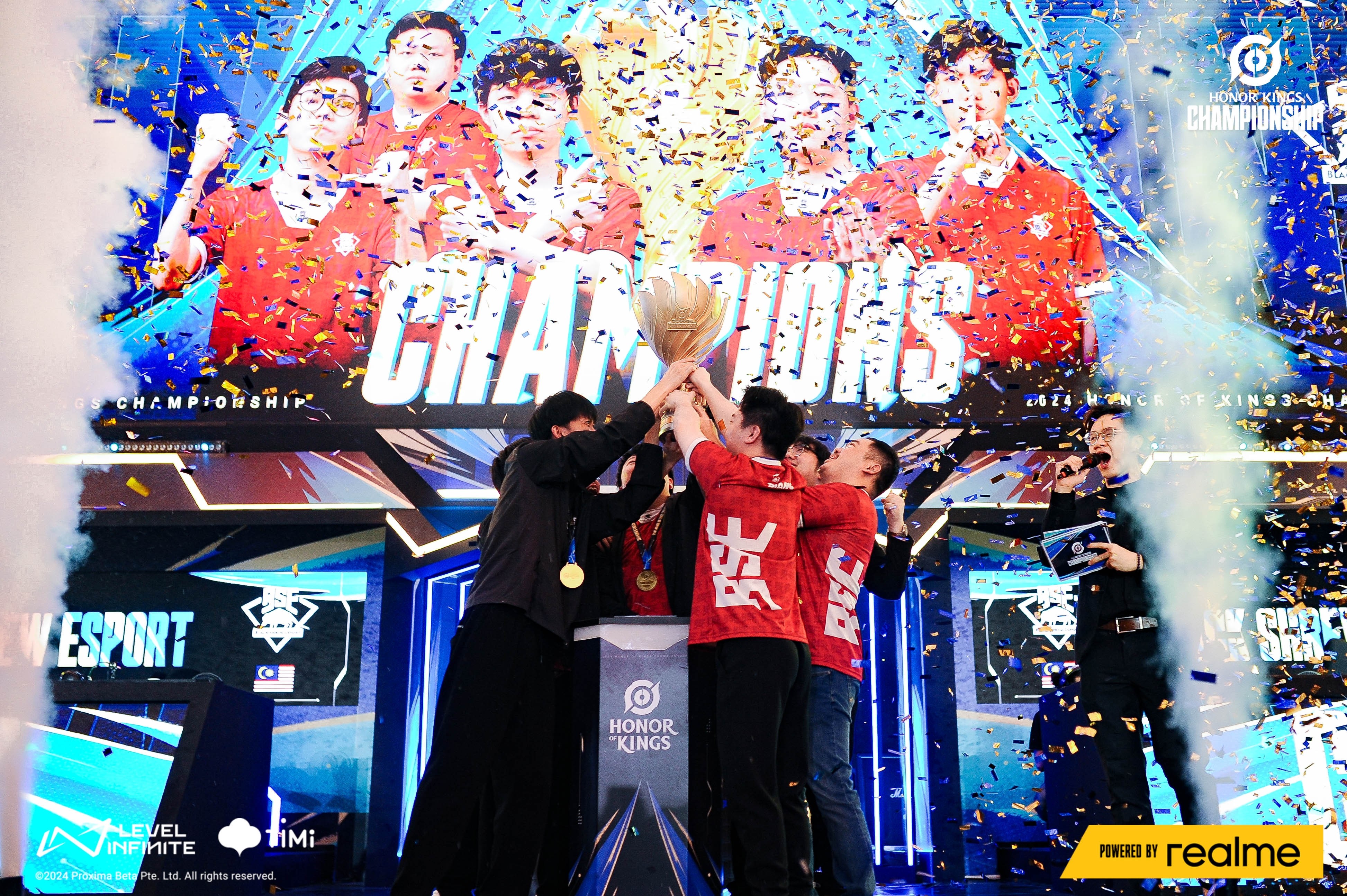 世界赛舞台，S赛代表国家出征荣耀