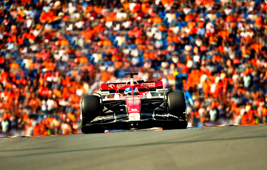 包含梅赛德斯力克红牛车队,拉塞尔惊艳四座的词条 包含梅赛德斯力克红牛车队,拉塞尔惊艳四座的词条