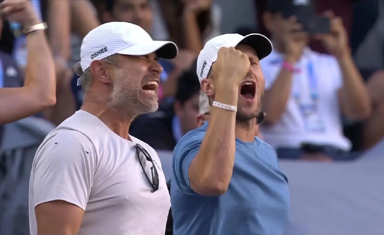 蒙特卡洛大师赛逆转年终总决赛,梅德韦杰夫关键制胜 蒙特卡洛大师赛逆转年终总决赛,梅德韦杰夫关键制胜