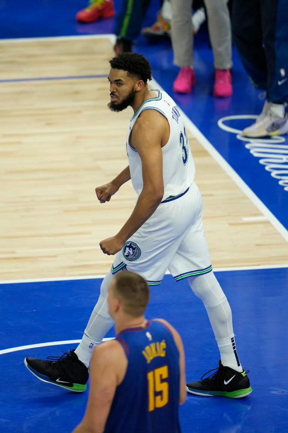 开云体育APP下载-魔术鏖战浙江队，戈贝尔状态火热