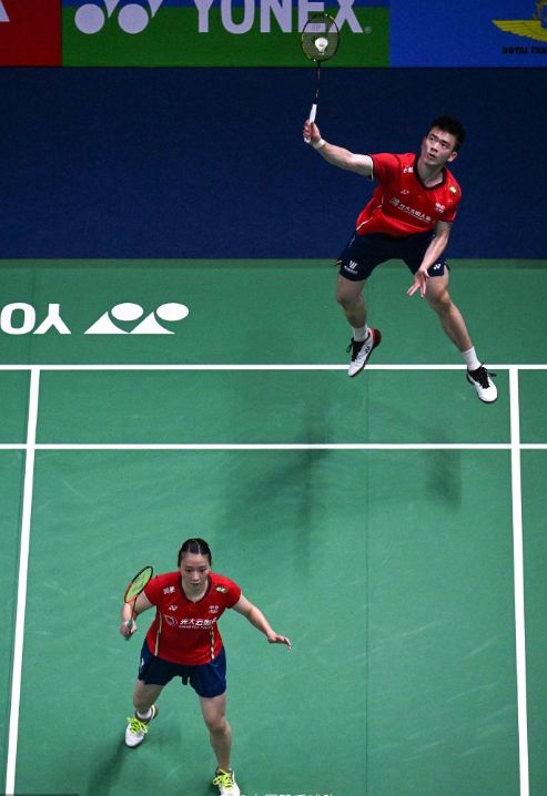 印度队横扫印尼队,黄鸭组合扛起全队 印度队横扫印尼队,黄鸭组合扛起全队