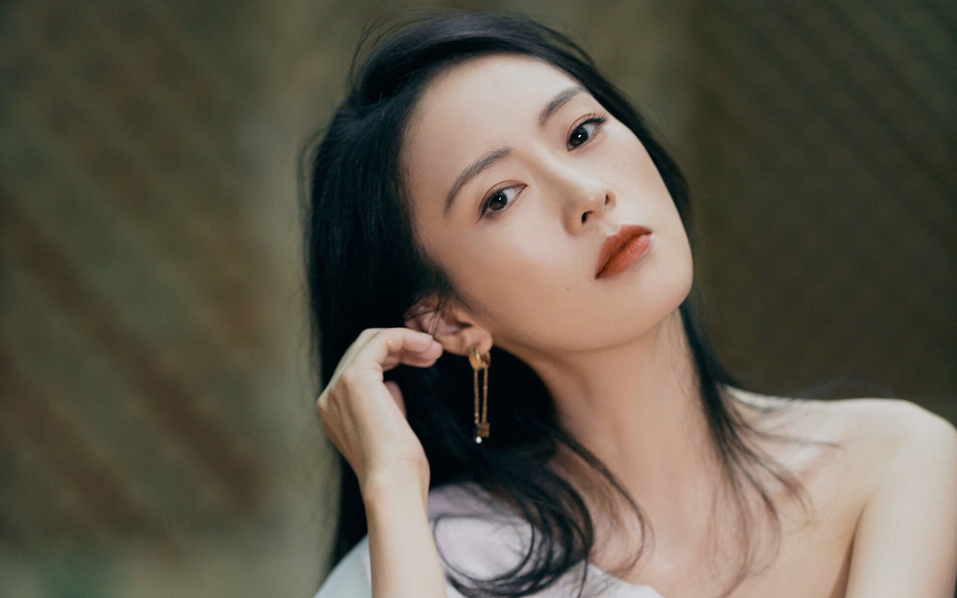 死神双刃，霍勒迪末节独砍19分，广厦险胜奇才的背后是球队的艰难蜕变