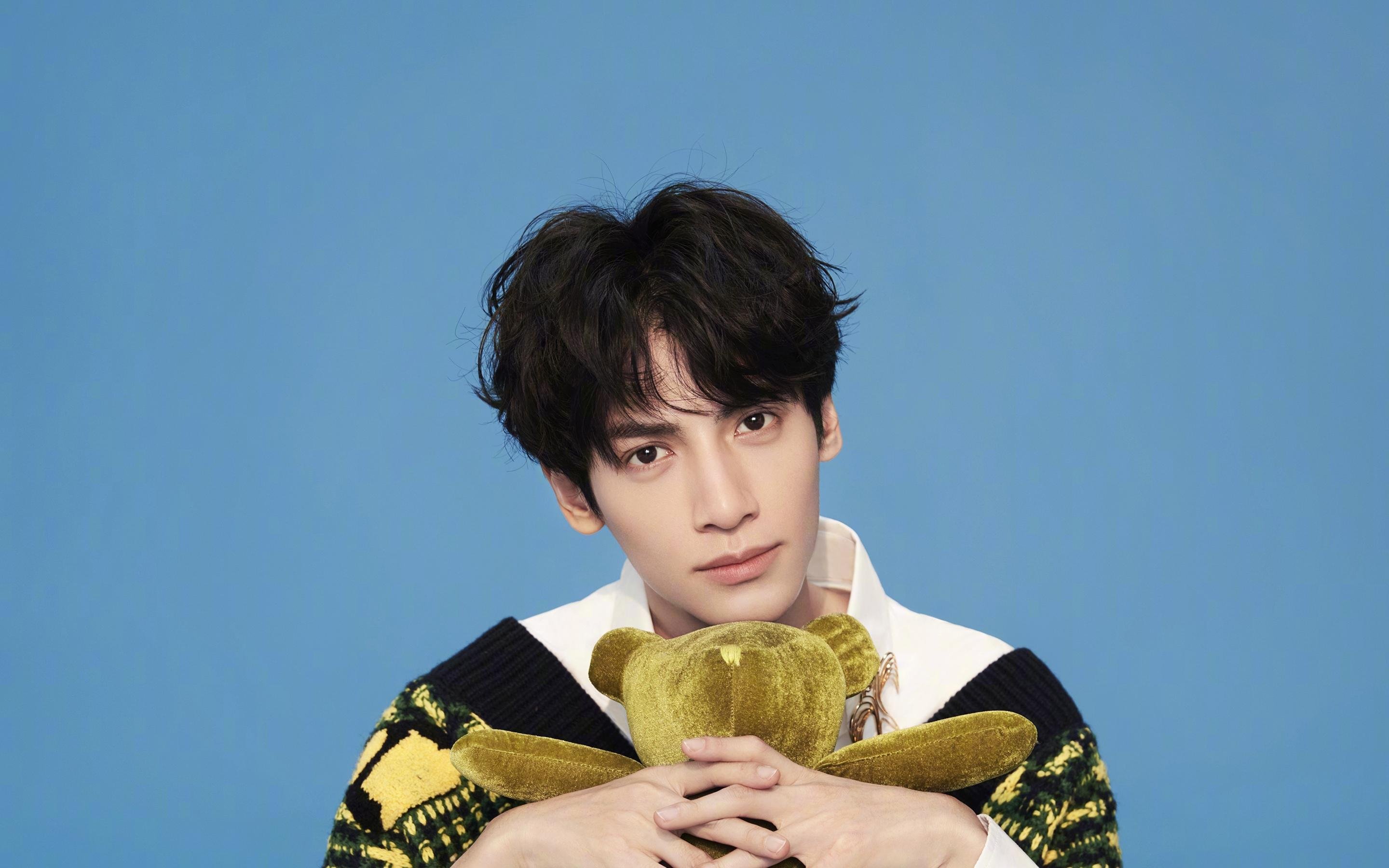 黄蜂倾泻炮火覆密尔沃基，圣保罗末节显圣接管年度之战