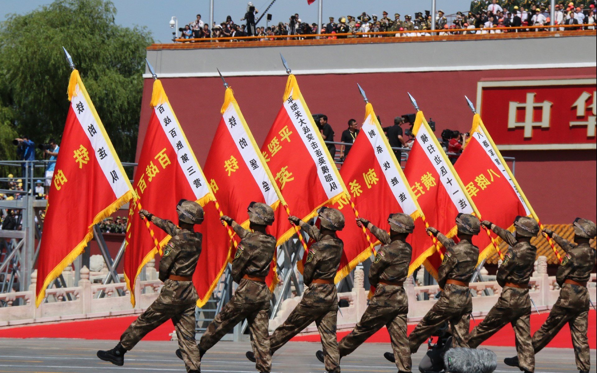 世界排名争夺战之夜，詹姆斯的战争与史诗