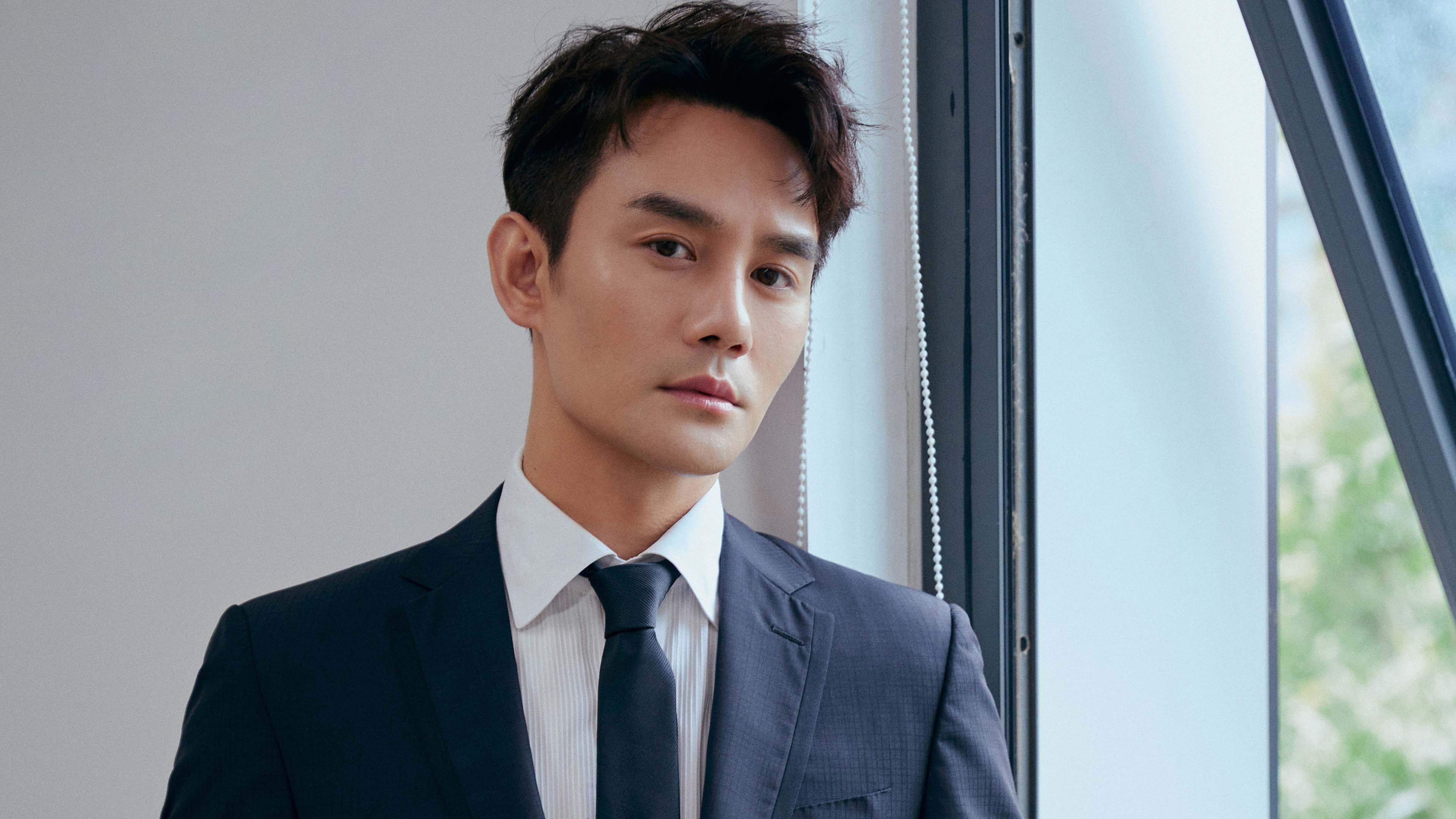 希腊战神撕碎铁血神话，萨内在雅典之夜加冕大场面先生